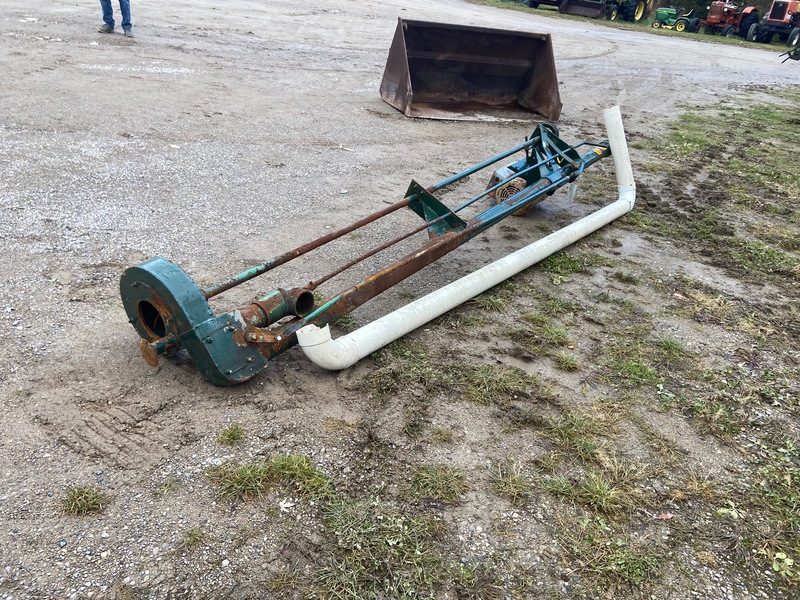 Manure Equipment  Husky Manure Pump - 3.5" x 8.5' Photo