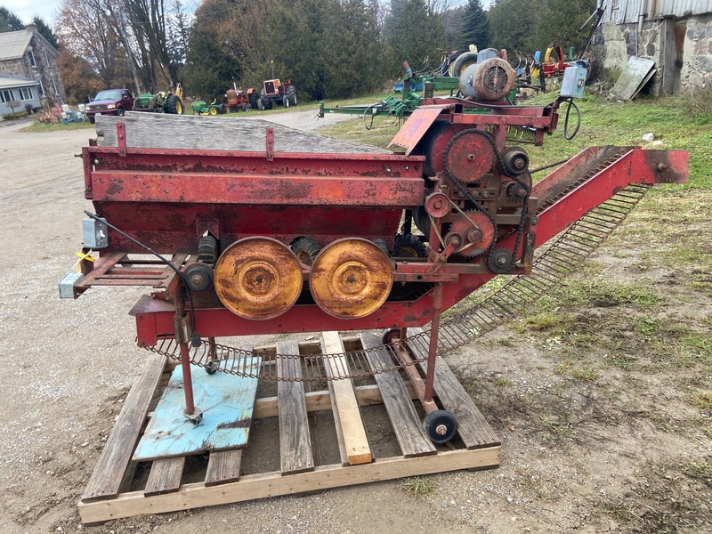 Vegetable Equipment  Potato Seed Cutter Photo