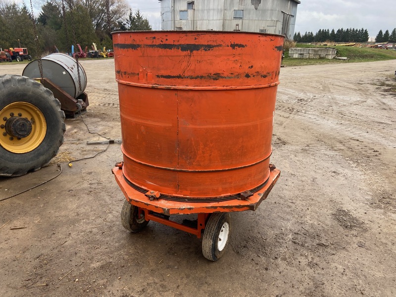 Hay/Forage/Livestock  Valmetal Bale Chopper Photo
