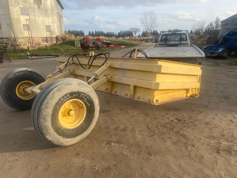 Construction  Box Scraper - 12FT - Hydraulic Lift Photo