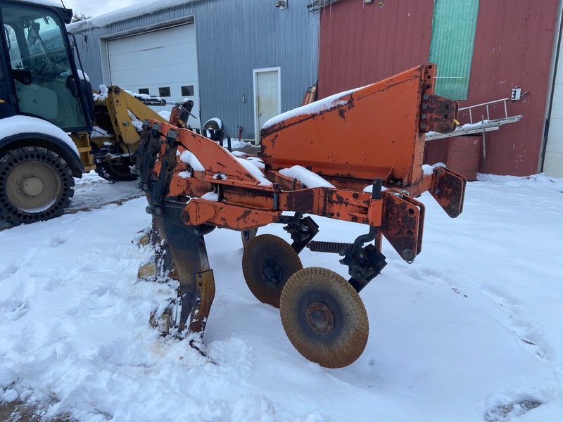 Miscellaneous  Howard Ripper - 3 Shank Photo