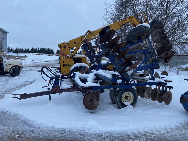 Tillage - Discs  Ford Disc - 22FT Photo