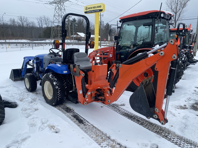 New Holland Boomer 25 Tractor Loader Backhoe