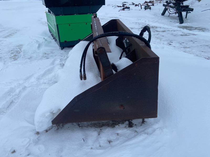 Construction  Skid Steer Grapple Bucket - 7' Photo