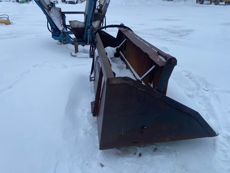 Construction  Skid Steer Grapple Bucket - 7' Photo