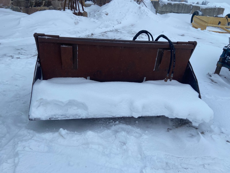 Construction  Skid Steer Grapple Bucket - 7' Photo