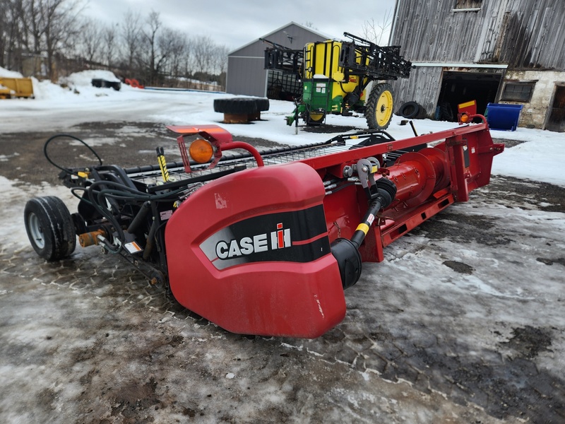 Combines & Harvesting Equipment  Case IH 2016 Pickup Head  Photo