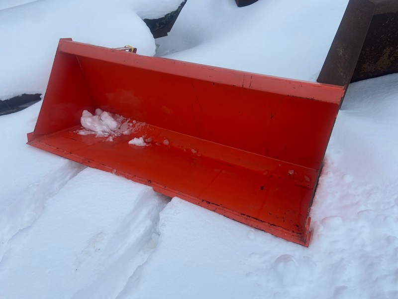 Kubota Bucket - 5'
