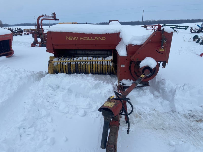 Hay/Forage/Livestock  NH 315 Baler Photo