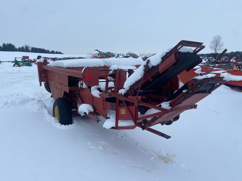Hay/Forage/Livestock  NH 315 Baler Photo