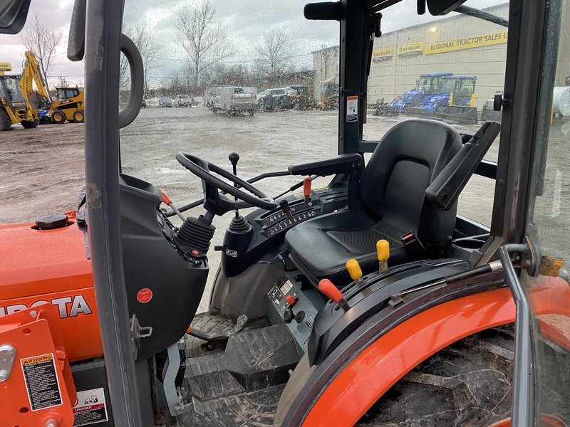 Kubota B2650 Tractor Loader for sale 