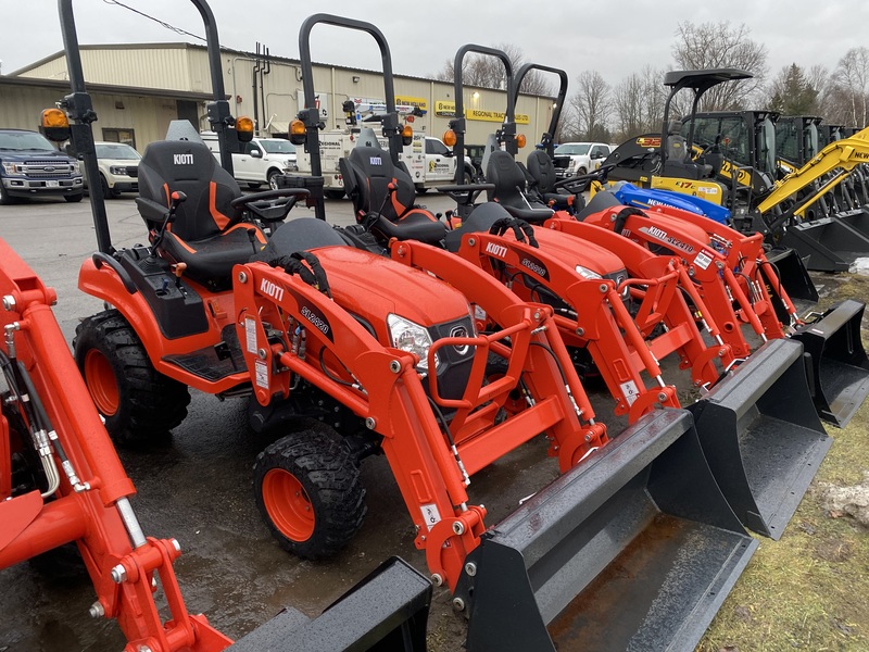 Kioti CS2220 Sub Compact Tractor 