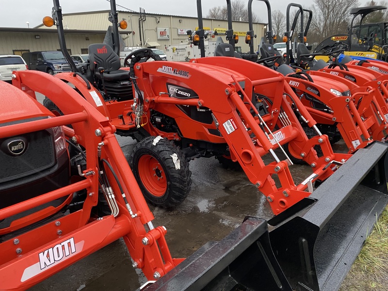 Kioti CK2620 Tractor Loader for sale 