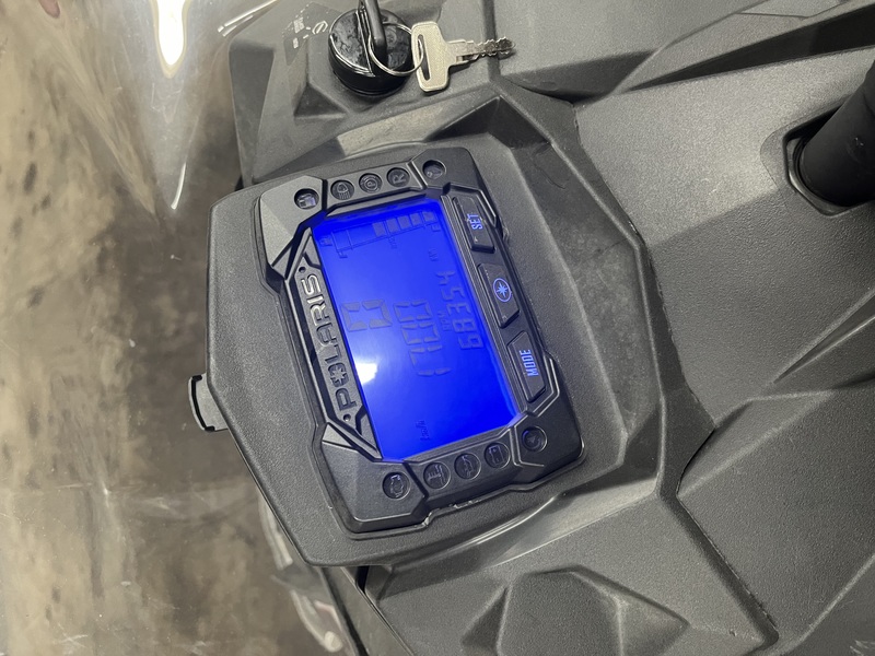 Snowmobiles  Polaris Voyageur Photo