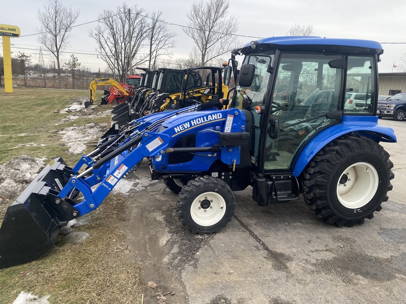 New Holland Boomer 40 Compact Tractor Loader