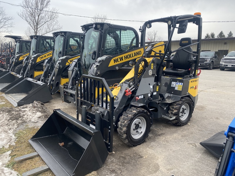 New Holland ML12 T Mini Loader 