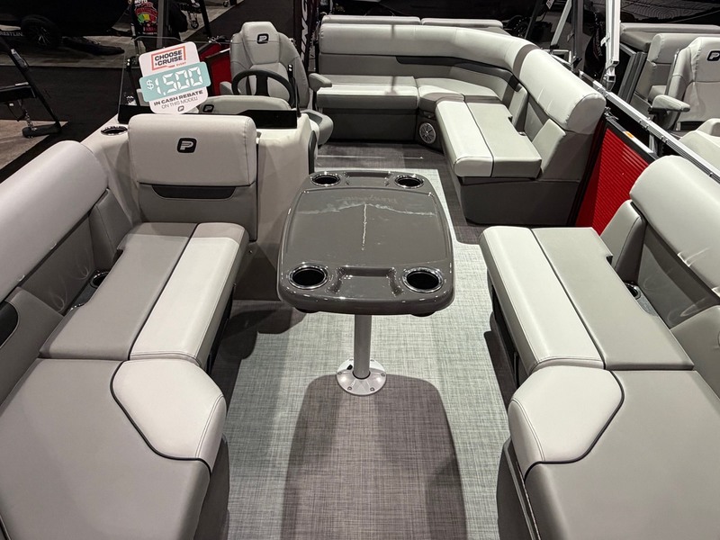 Princecraft Boats  2026 Princecraft Vectra 19L (Black & White) Photo