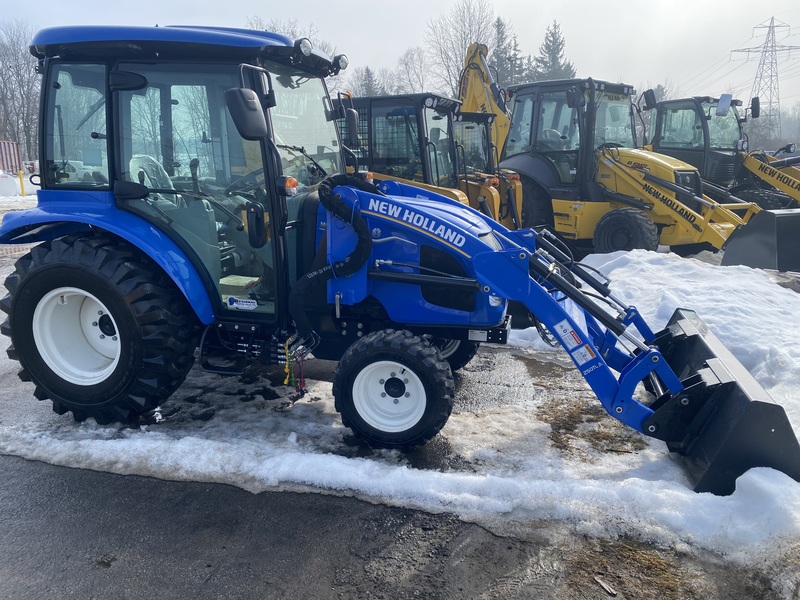 New Holland Boomer 40 Compact Tractor Loader