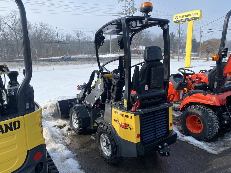 New Holland ML12 T Mini Loader 