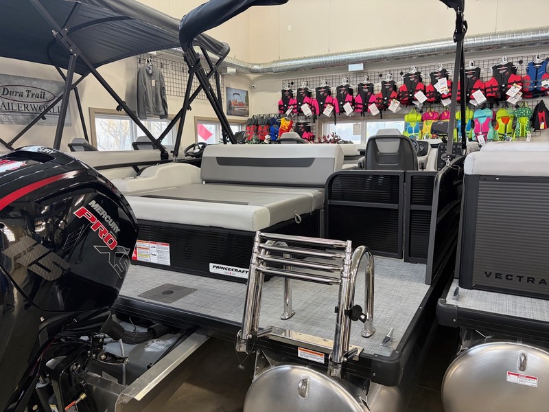 Princecraft Boats  2026 Princecraft Vectra 21RL Pontoon Boat Photo