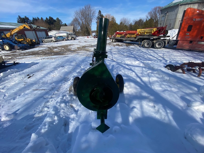 Manure Equipment  Husky Manure Pump - 6" x 10.5' Photo