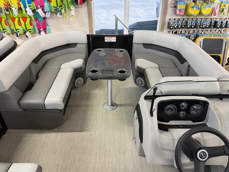 Princecraft Boats  2026 Princecraft Vectra 19 L Pontoon Boat Photo