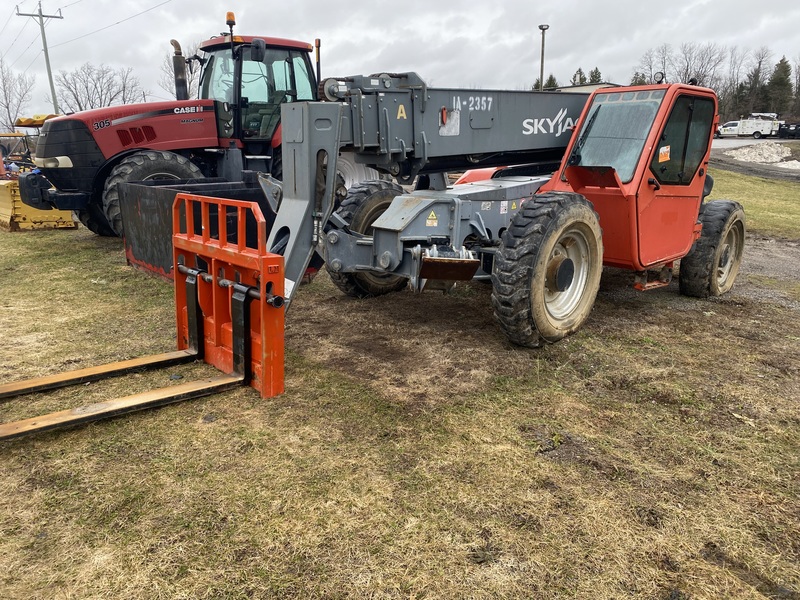 Skyjack SJ1056TH Telehandler for sale 