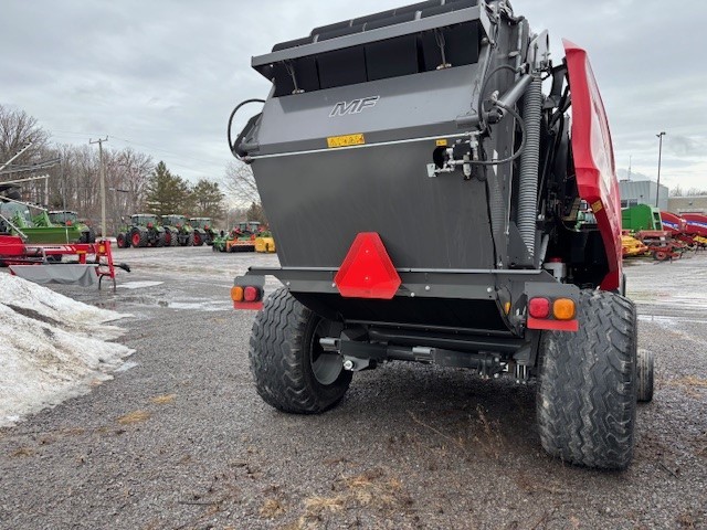 Hay & Forage  Massey Ferguson RB 4160V Round Baler Photo