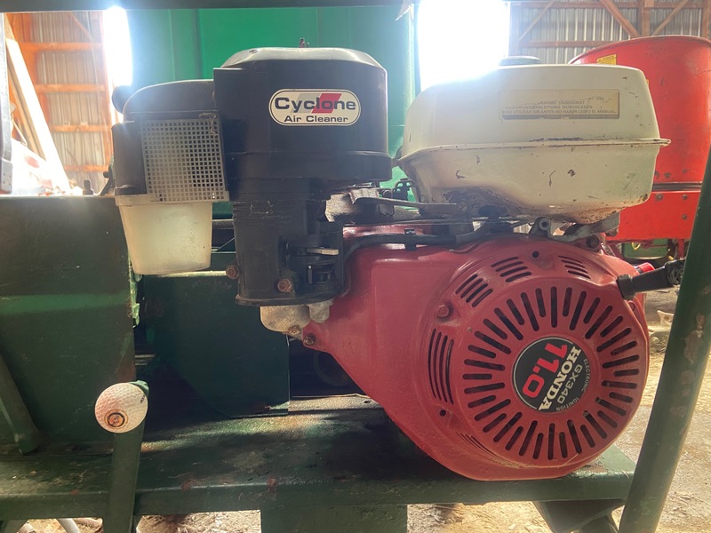 Hay/Forage/Livestock  WIC Bale Chopper Photo