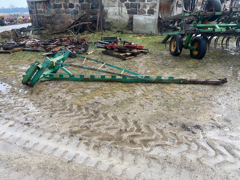 Attachments  Boom Lift - Skid Steer Quick Attach Photo