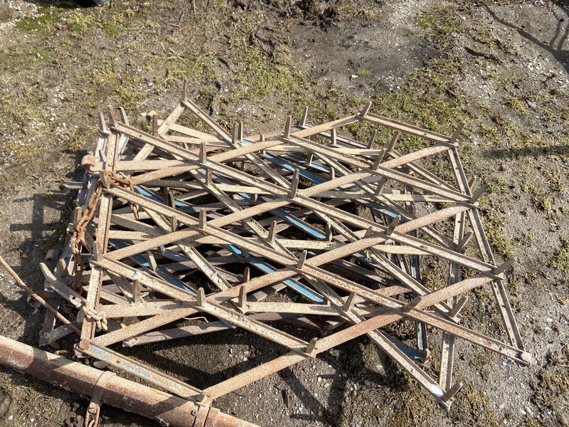 Tillage - Harrow  Diamond Harrows - 5 Sections Photo