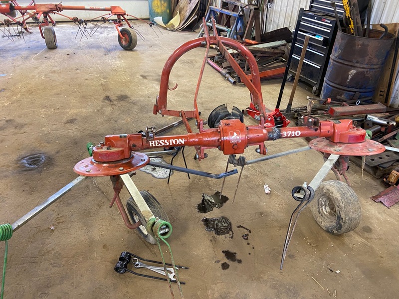 Hay/Forage/Livestock  Hesston-Agco 3710 - 2 Wheel Tedder Photo