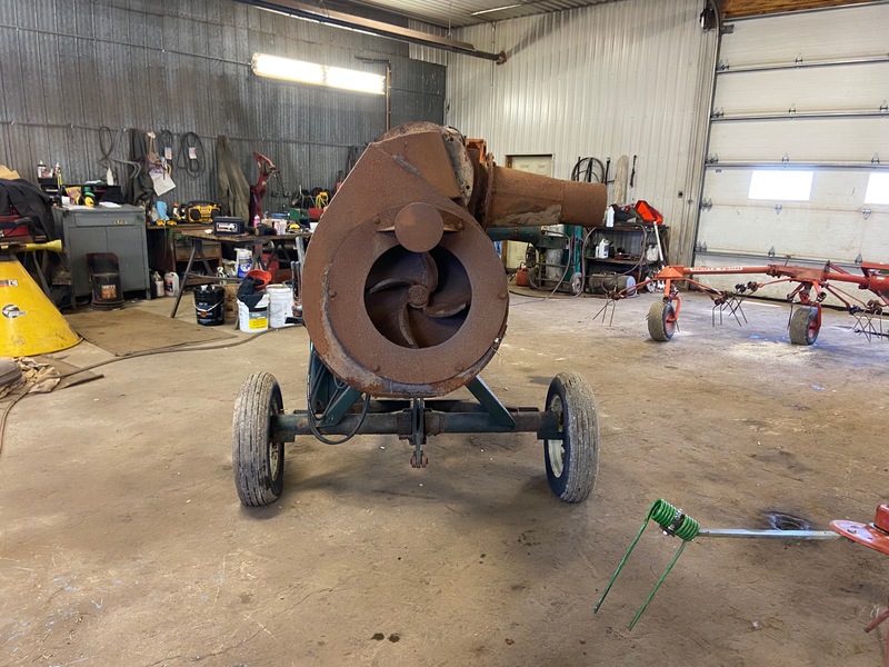 Manure Equipment  8" x 10' Husky Manure Pump Photo