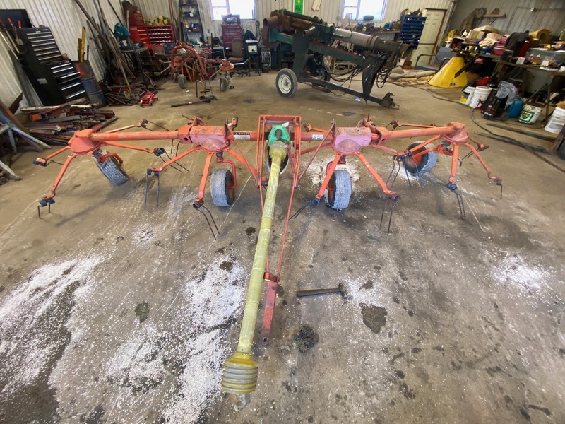 Hay/Forage/Livestock  Deutz-Fahr KH500 - 4 Wheel Tedder Photo