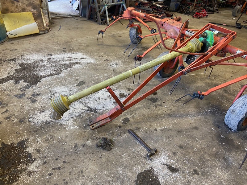 Hay/Forage/Livestock  Deutz-Fahr KH500 - 4 Wheel Tedder Photo