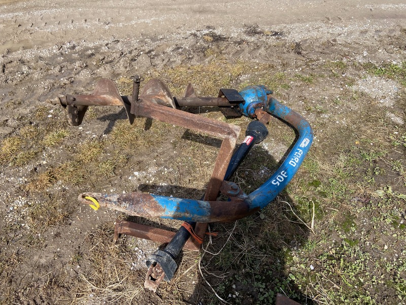 Augers/Conveyers  Ford 905 Post Hole Auger - 12" Photo
