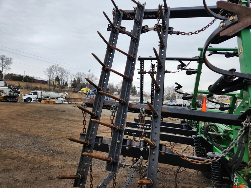 Cultivators  John Deere 980 Cultivator  Photo