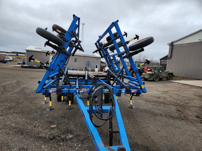 Cultivators  DMI Tigermate ll Cultivator  Photo