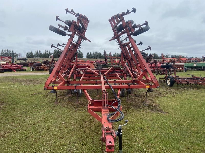 Tillage - Cultivators  CIH 4800 Cultivator - 30FT Photo