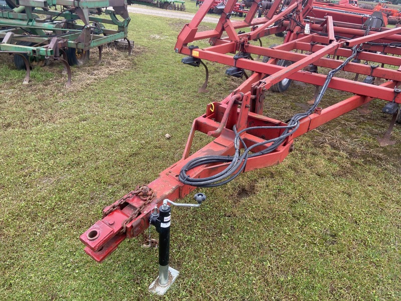 Tillage - Cultivators  CIH 4800 Cultivator - 30FT Photo
