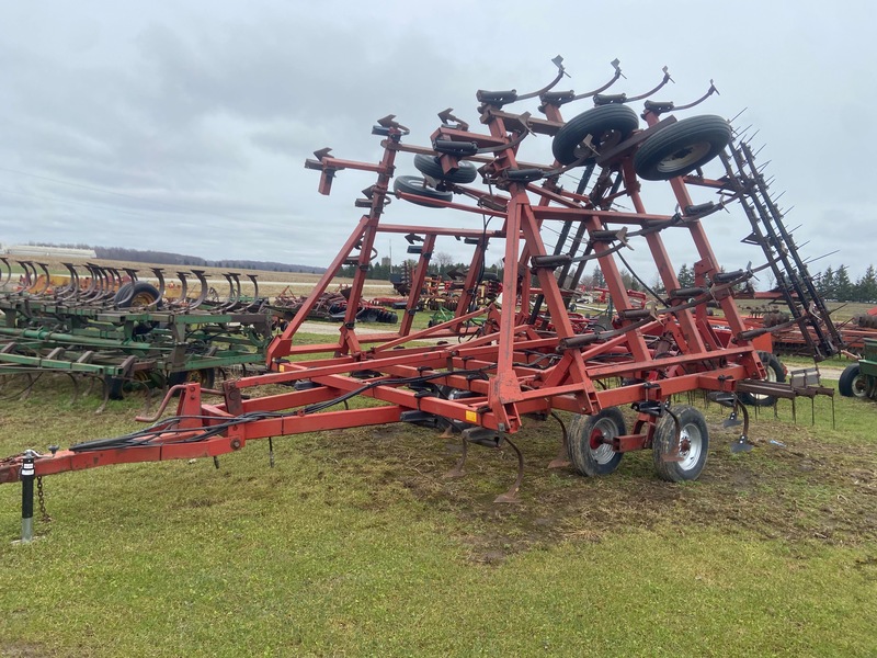Tillage - Cultivators  CIH 4800 Cultivator - 30FT Photo