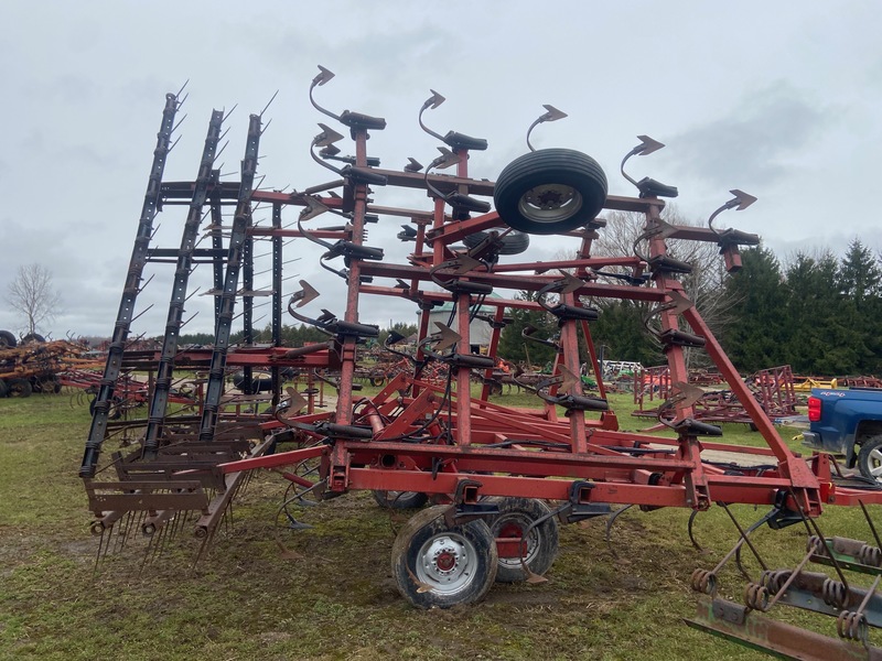 Tillage - Cultivators  CIH 4800 Cultivator - 30FT Photo