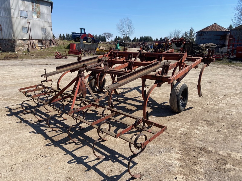 Tillage - Plows  Mohawk Chisel Plow Photo