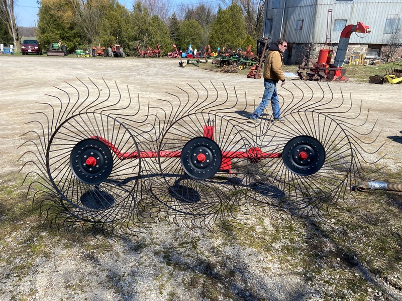 Hay/Forage/Livestock  Faza 3 Wheel Rake Photo