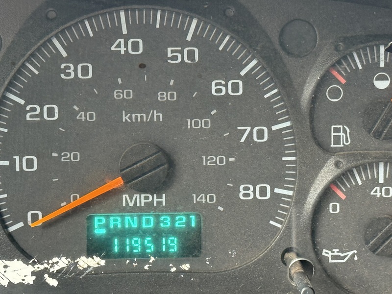 Chev 5500 Truck w/woodchip box for sale 