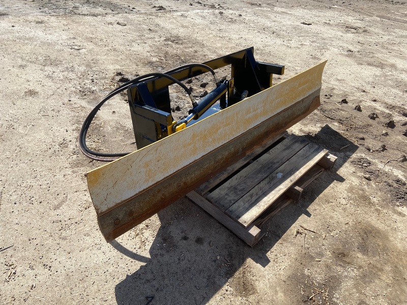 Attachments  Scraper Blade - 7FT Photo