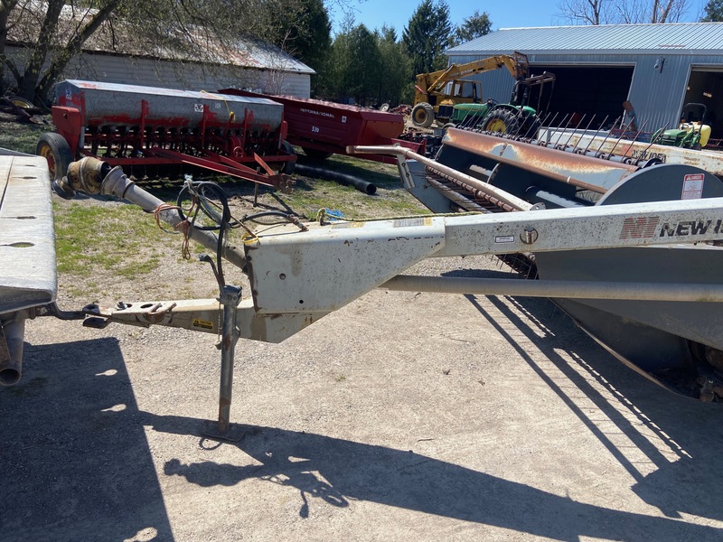 Hay/Forage/Livestock  New Idea 5109 Mower Conditioner Photo