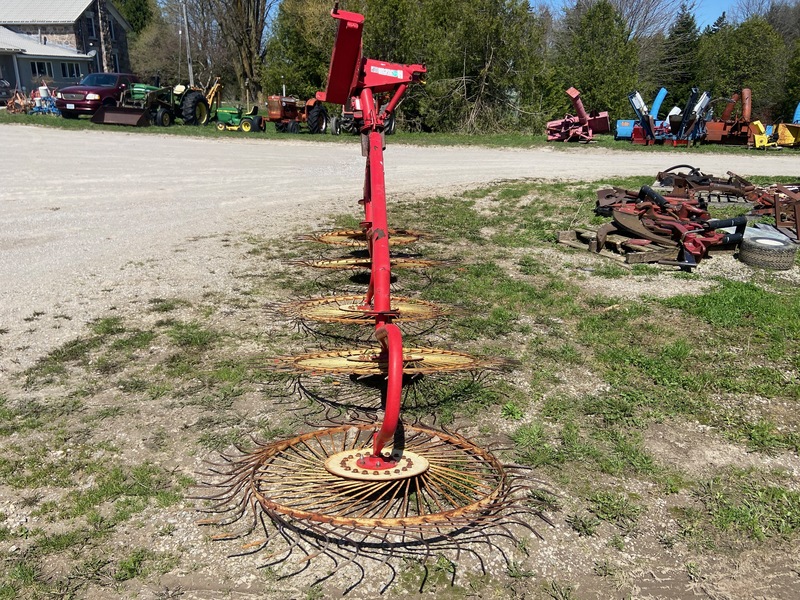 Hay/Forage/Livestock  Enorossi 5 Wheel Rake Photo