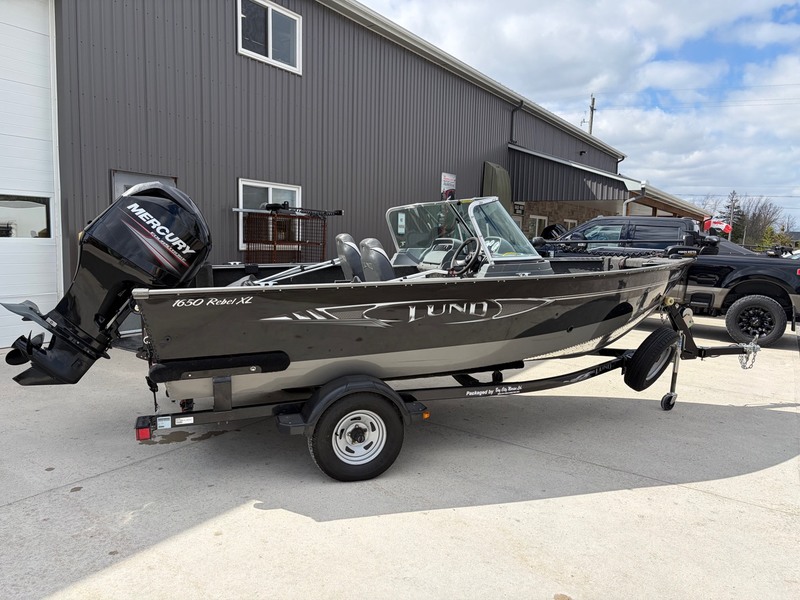 Princecraft Boats  Used 2013 Lund 1650 Rebel XL (Black & Grey) Photo