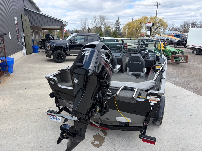 Princecraft Boats  Used 2013 Lund 1650 Rebel XL (Black & Grey) Photo